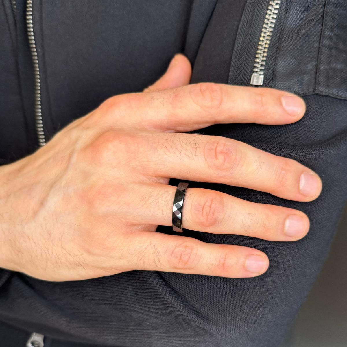 Diamond Black PAGO
